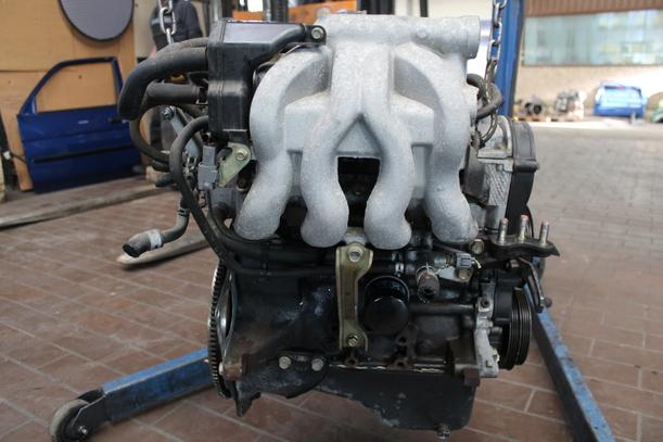 Foto: MOTOR CE04S16 eines Mazda Demio 1.4