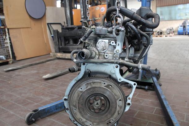 Foto: MOTOR CE04S16 eines Mazda Demio 1.4