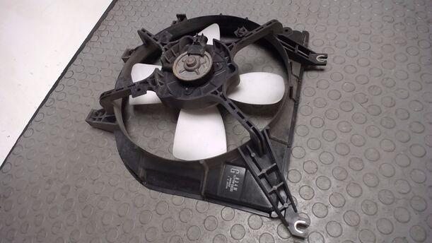 Foto: ELEKTROLÜFTER (SCHWARZER STECKER) eines Mazda Demio 1.4