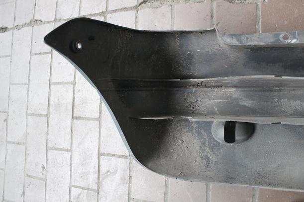 Foto: STOSSFÄNGER/ STOßSTANGE HINTEN eines Renault Twingo 1.2