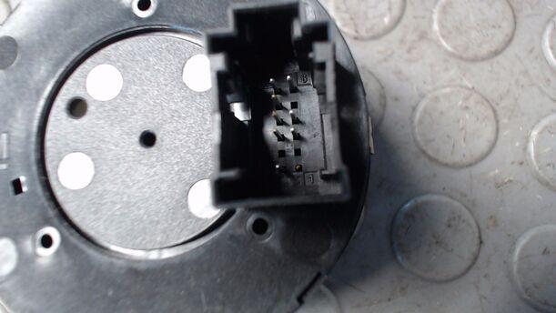 Foto: LICHTSCHALTER eines Opel Corsa 1.2 16V XL
