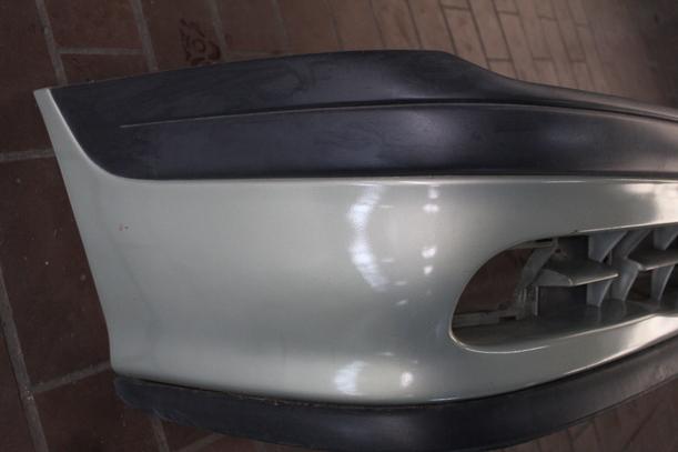Foto: STOSSSTANGE / STOSSFGÄNGER VORN eines Renault Megane Scenic 1.6e Beauty