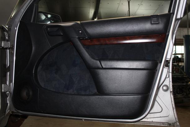 Foto: TÜR VORN RECHTS (5-TÜRER) eines Citroen Xantia Kombi 2.0 HDi XL