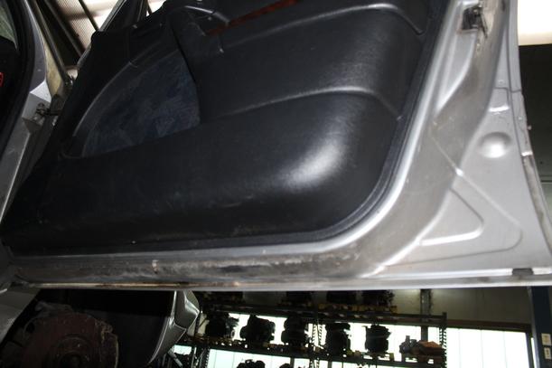 Foto: TÜR VORN RECHTS (5-TÜRER) eines Citroen Xantia Kombi 2.0 HDi XL