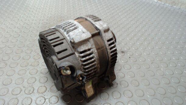 Foto: LICHTMASCHINE eines Citroen Xantia Kombi 2.0 HDi