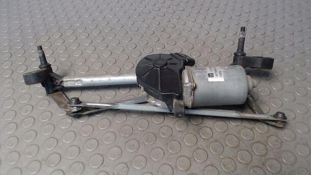 Foto: SCHEIBENWISCHERMOTOR VORN eines Opel Corsa 1.0 12V Beauty