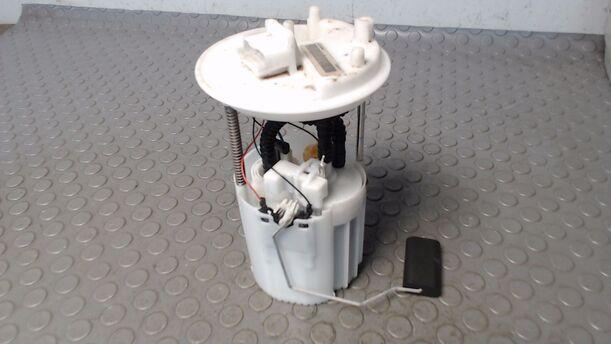 Foto: KRAFTSTOFFPUMPE eines Opel Corsa 1.0 12V Beauty