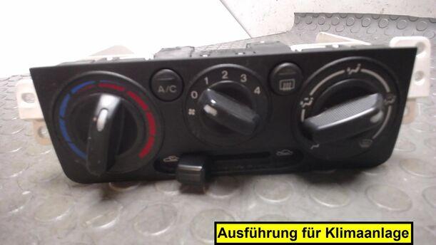 Foto: HEIZUNGSBETÄTIGUNG eines Mazda Demio 1.4