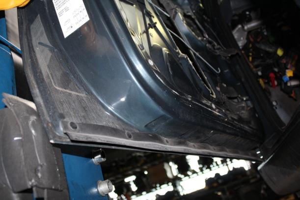 Foto: TÜR VORN LINKS eines Peugeot 806 DT Beauty