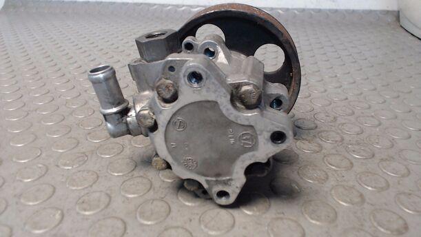 Foto: PUMPE SERVOLENKUNG eines Peugeot 806 DT Beauty