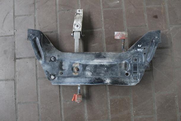 Foto: VORDERACHSE / AGGREGATETRÄGER eines VW Polo 1.4 Beauty
