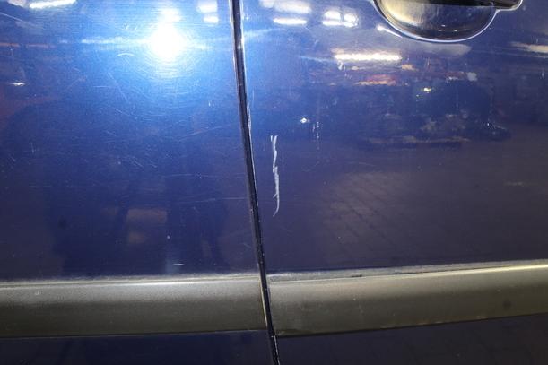 Foto: TÜR RECHTS ( 3 TÜRER ) eines VW Polo 1.2 TS