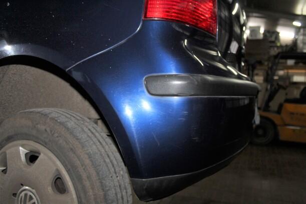 Foto: STOSSFÄNGER/ STOßSTANGE HINTEN eines VW Polo 1.2 TS