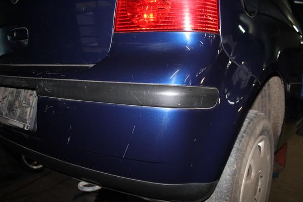 Foto: STOSSFÄNGER/ STOßSTANGE HINTEN eines VW Polo 1.2 TS