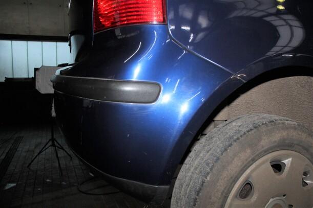 Foto: STOSSFÄNGER/ STOßSTANGE HINTEN eines VW Polo 1.2 TS