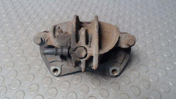 Foto: BREMSSATTEL VORN LINKS eines Volvo V40 1.8 Beauty