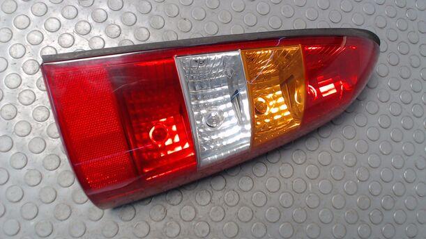 Foto: HECKLEUCHTE/ RÜCKLEUCHTE RECHTS eines Opel Astra 1.6 Caravan Beauty