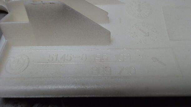 Foto: BLENDE AMATURENBRETT MITTE eines BMW 316ti compact TS