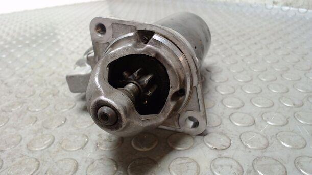 Foto: ANLASSER / STARTER  BOSCH eines BMW 318i touring TS