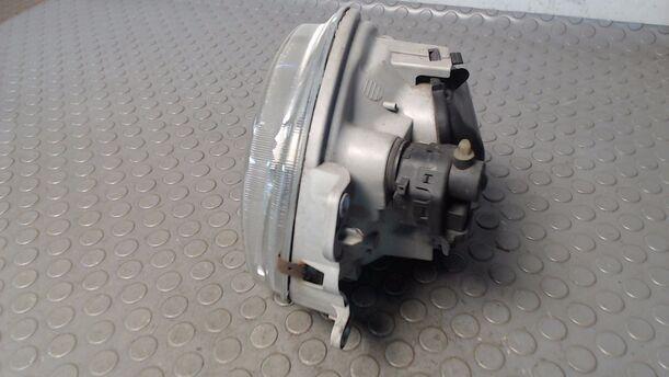 Foto: SCHEINWERFER LINKS eines Renault Twingo 1.2 TS