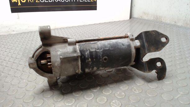 Foto: ANLASSER / STARTER eines Renault Espace 2.2 dT Comfort