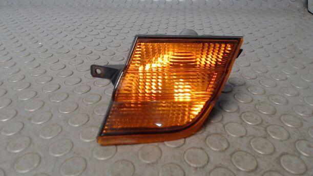 Foto: BLINKER LINKS eines Nissan Micra 1.2 TS