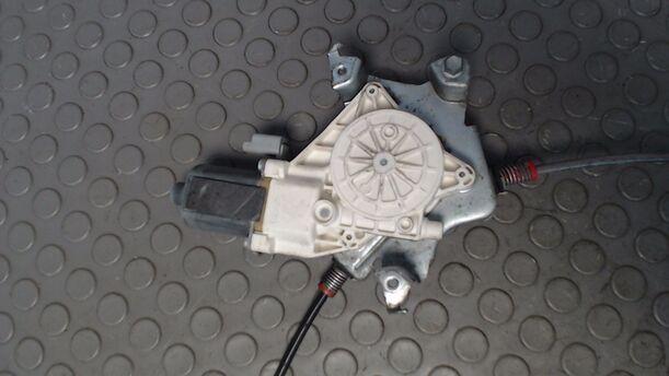 Foto: FENSTERHEBER ELEKTRISCH LINKS ( 2/3 TÜRER ) eines Nissan Micra 1.2 TS