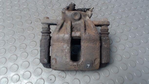 Foto: BREMSSATTEL VORN LINKS eines Nissan Micra 1.2 TS