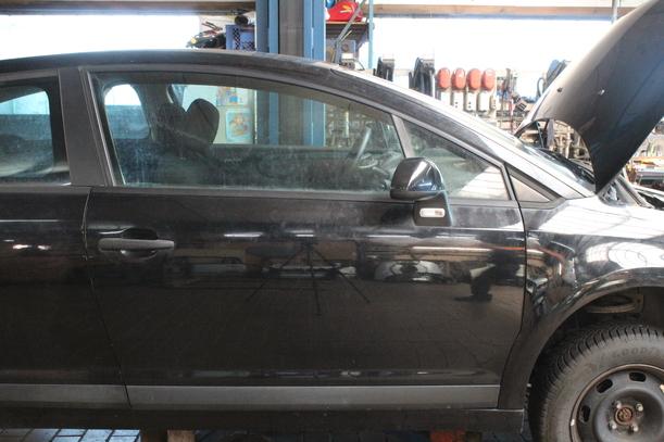 Foto: TÜR VORN RECHTS (3-Türer) eines Citroen C4 Coupe 1.4 16V Beauty