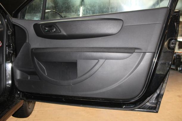 Foto: TÜR VORN RECHTS (3-Türer) eines Citroen C4 Coupe 1.4 16V Beauty