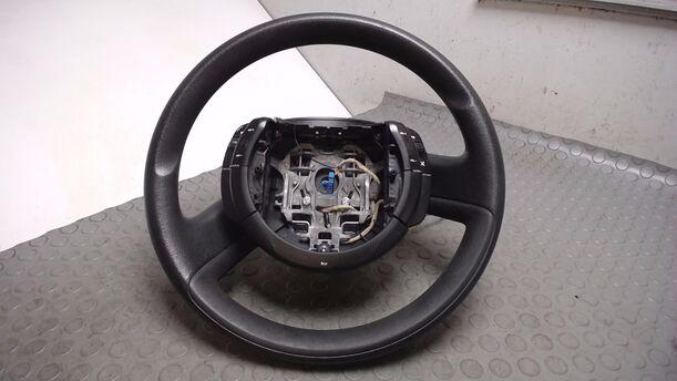 Foto: LENKRAD (OHNE AIRBAG) eines Citroen C4 Coupe 1.4 16V Beauty