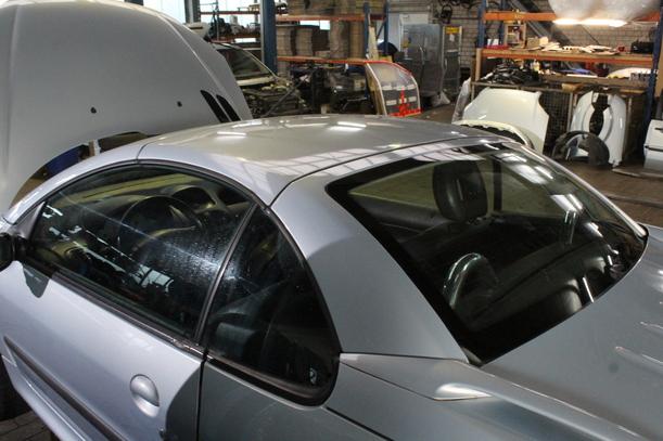 Foto: DACH/ KLAPPDACH eines Peugeot 206 CC 135 TS