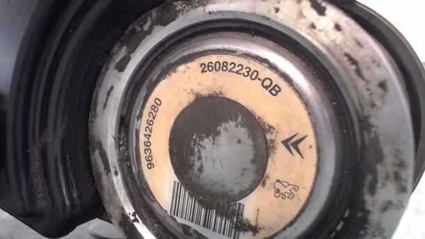 Foto: SERVOPUMPE / LENKGETRIEBEPUMPE eines Peugeot 206 CC 135 TS