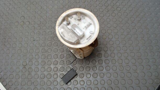Foto: KRAFTSTOFFPUMPE eines VW New Beetle 2.0 Beauty