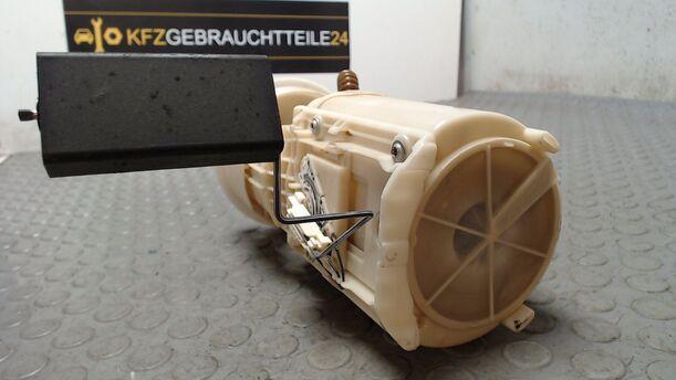 Foto: KRAFTSTOFFPUMPE eines VW New Beetle 2.0 Beauty