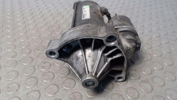 Foto: ANLASSER / STARTER  VALEO eines Peugeot 806 DT Beauty
