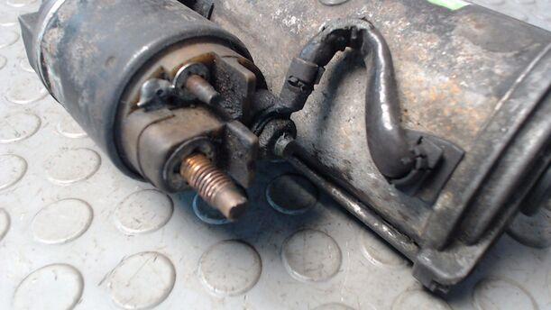 Foto: ANLASSER / STARTER  VALEO eines Peugeot 806 DT Beauty