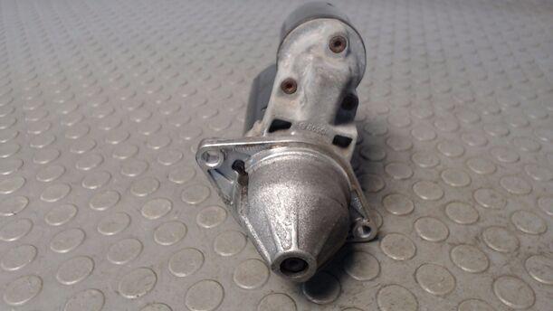 Foto: ANLASSER / STARTER  BOSCH eines Opel Corsa 1.0 12V TS