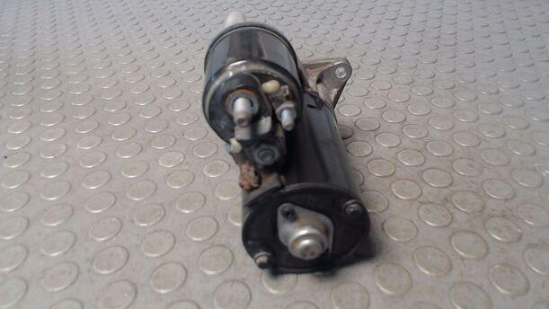 Foto: ANLASSER / STARTER  BOSCH eines Opel Corsa 1.0 12V TS