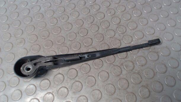 Foto: SCHEIBENWISCHERARM HINTEN eines VW Golf 1.6 TS