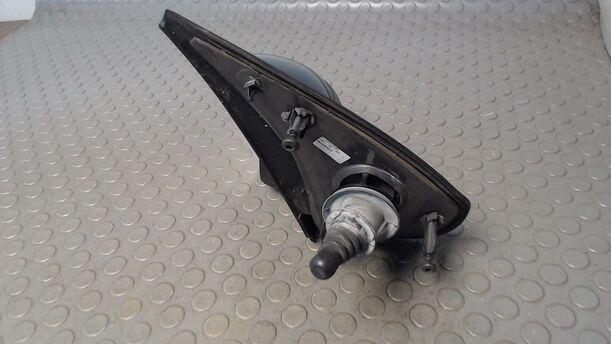 Foto: AUSSENSPIEGEL MECHANISCH VERSTELLBAR LINKS eines Peugeot 206 75 TS