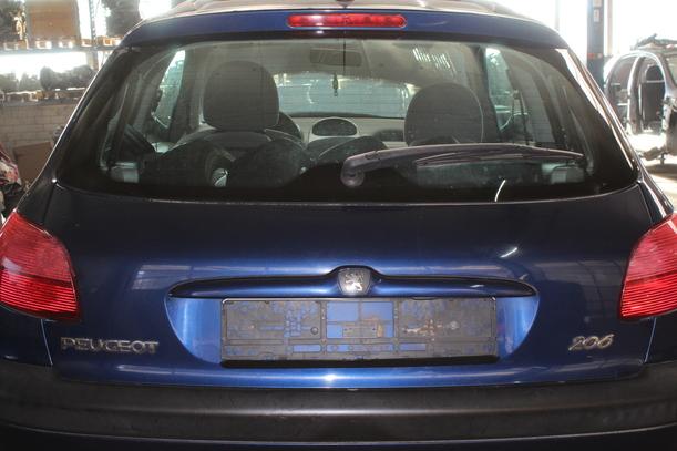 Foto: HECKKLAPPE/ HECKDECKEL eines Peugeot 206 75 TS