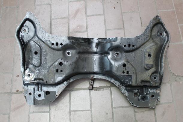 Foto: VORDERACHSE/ ACHSE VORN eines Peugeot 206 75 TS