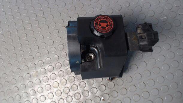 Foto: PUMPE SERVOLENKUNG/ SERVOPUMPE eines Peugeot 206 75 TS