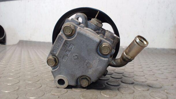 Foto: PUMPE SERVOLENKUNG/ SERVOPUMPE eines Mazda 3 1.4 Sport Comfort