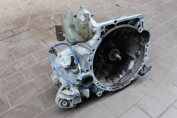Foto: SCHALTGETRIEBE 5TH0210231 eines Mazda 3 1.4 Sport Comfort