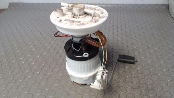 Foto: KRAFTSTOFFPUMPE eines Mazda 3 1.4 Sport TS