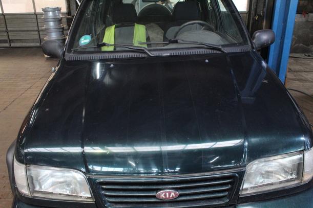 Foto: MOTORHAUBE eines Kia Sportage TS