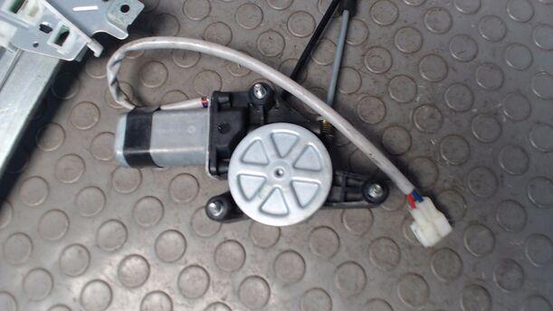 Foto: FENSTERHEBER ELEKTRISCH VORN RECHTS eines Kia Sportage TS