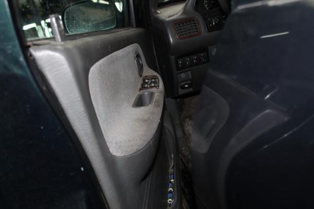 Foto: TÜR VORN LINKS (4/5-Türer) eines Kia Sportage TS